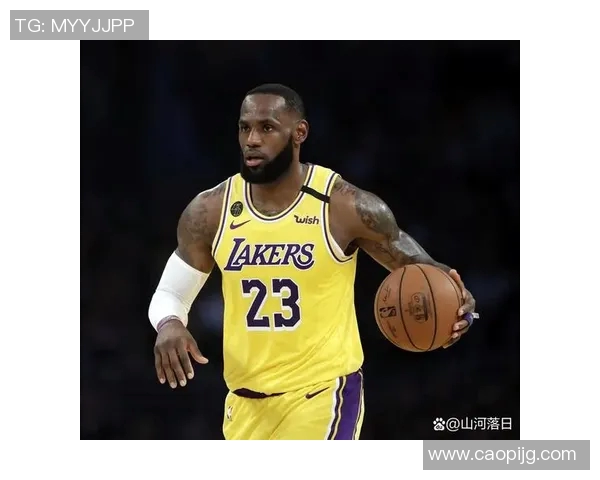 明星球员生活曝光:赛场之外的另一面