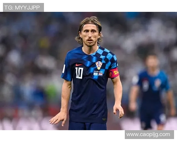 数据揭示：莫德里奇本赛季表现起伏不定