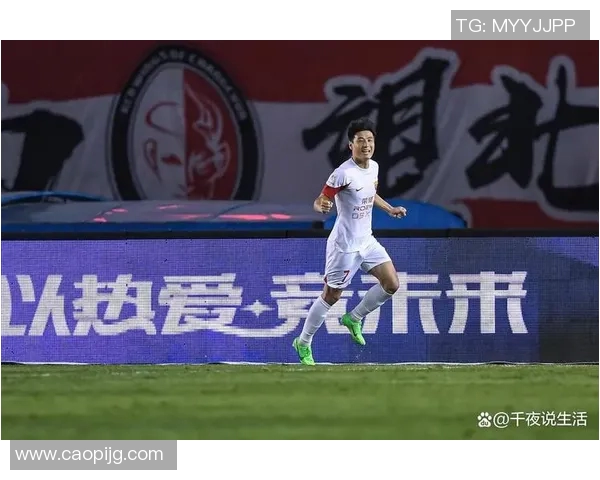 战术拆解：武磊为何能掌控比赛节奏？