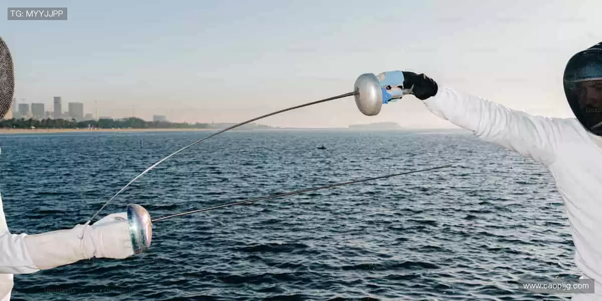 一键下单，即刻拥有！🛒 正版周边，为偶像打 call 的仪式感拉满！